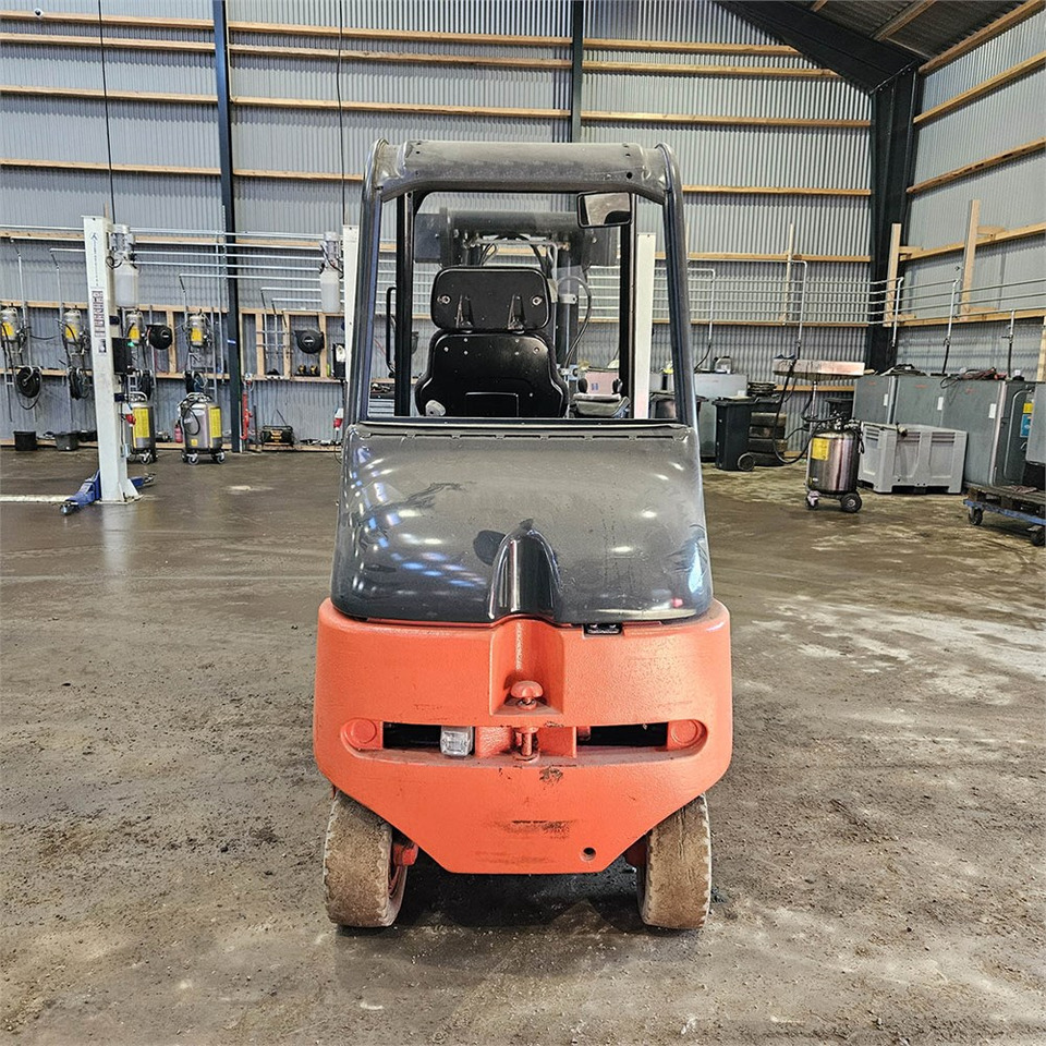 Linde AG E25 EL truck - Forklift: picture 3 Linde AG E25 EL truck - Forklift: picture 3