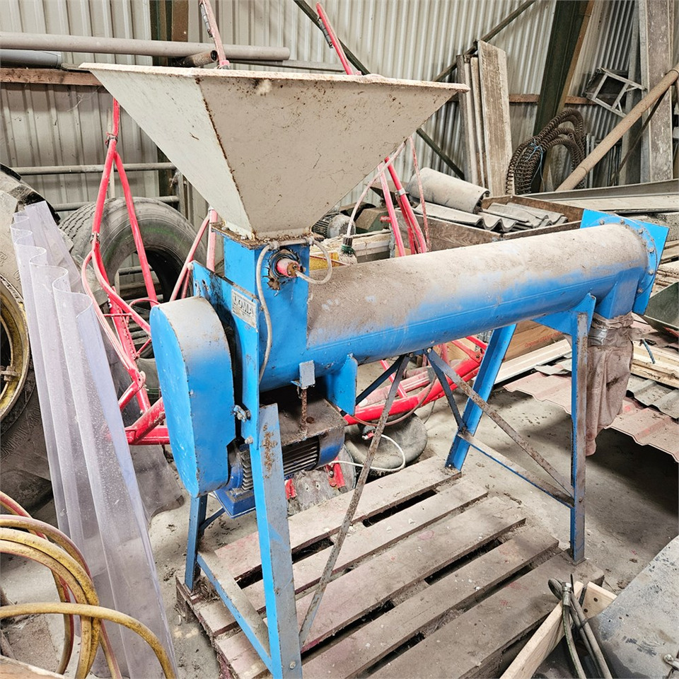 Loma VB40 - Livestock equipment: picture 1 Loma VB40 - Livestock equipment: picture 1