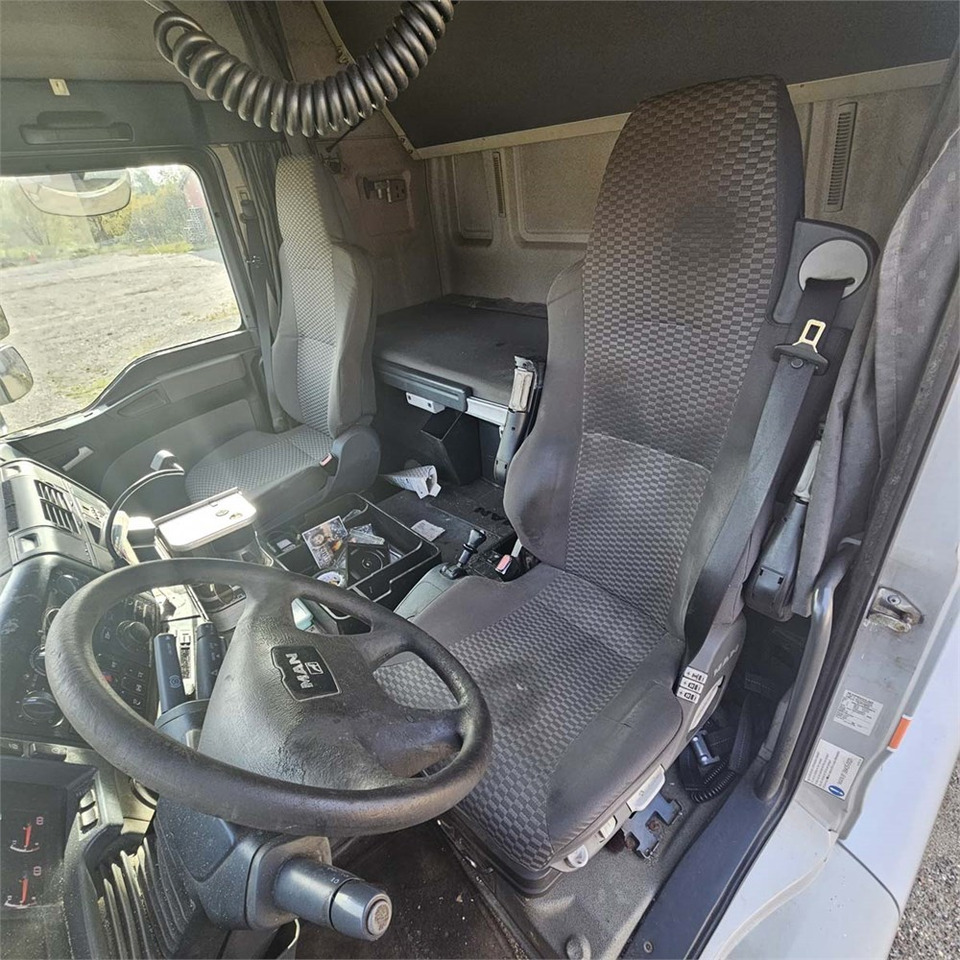 Box truck MAN Tg a 26.350: picture 10 Box truck MAN Tg a 26.350: picture 10