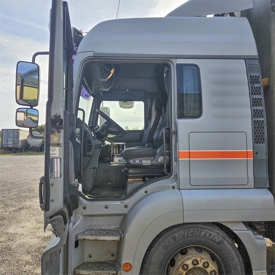 Box truck MAN Tg a 26.350: picture 9 Box truck MAN Tg a 26.350: picture 9