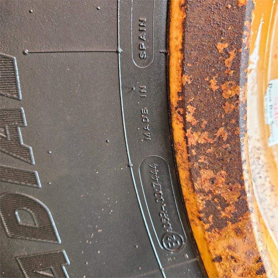 Wheel and tire package for Loader Michelin Mega X BIB: picture 16 Wheel and tire package for Loader Michelin Mega X BIB: picture 16