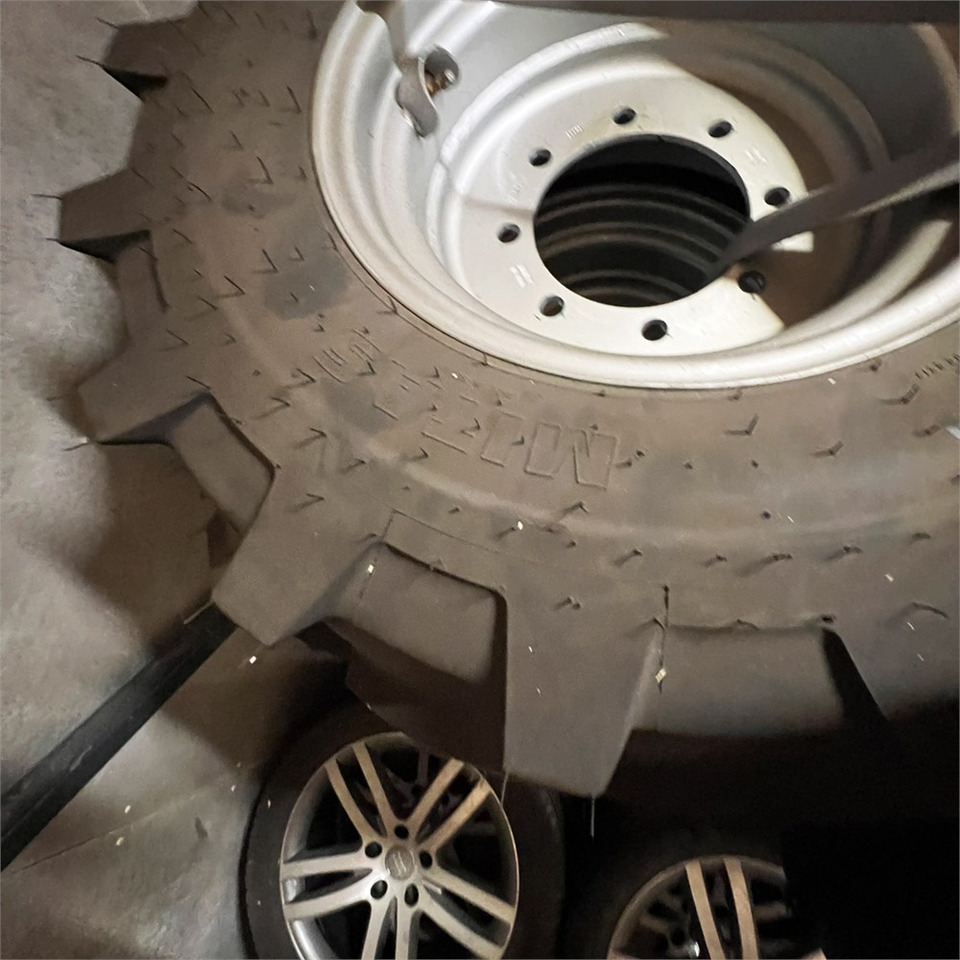 Mitas MPT-01 - Wheel and tire package: picture 5 Mitas MPT-01 - Wheel and tire package: picture 5