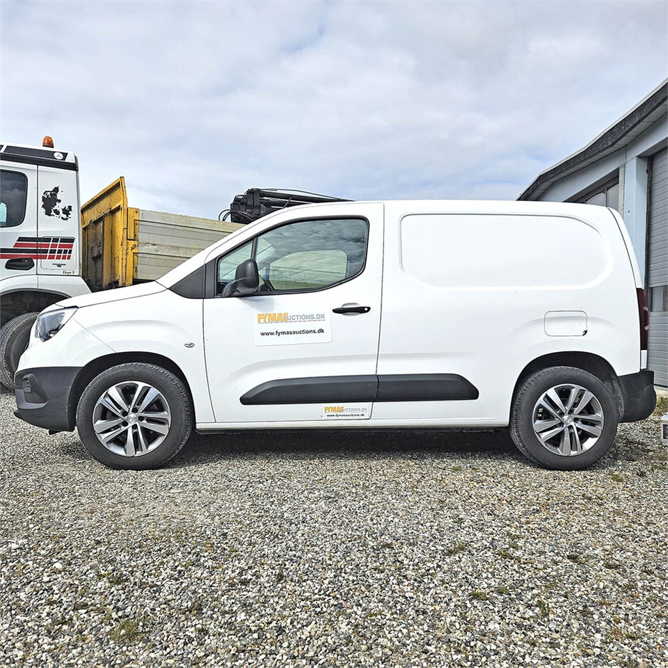 Opel Combo Van - Small van: picture 3 Opel Combo Van - Small van: picture 3