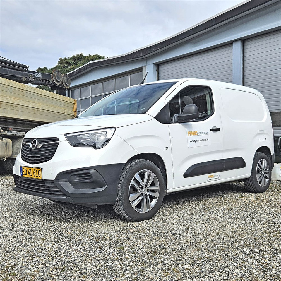 Opel Combo Van - Small van: picture 1 Opel Combo Van - Small van: picture 1