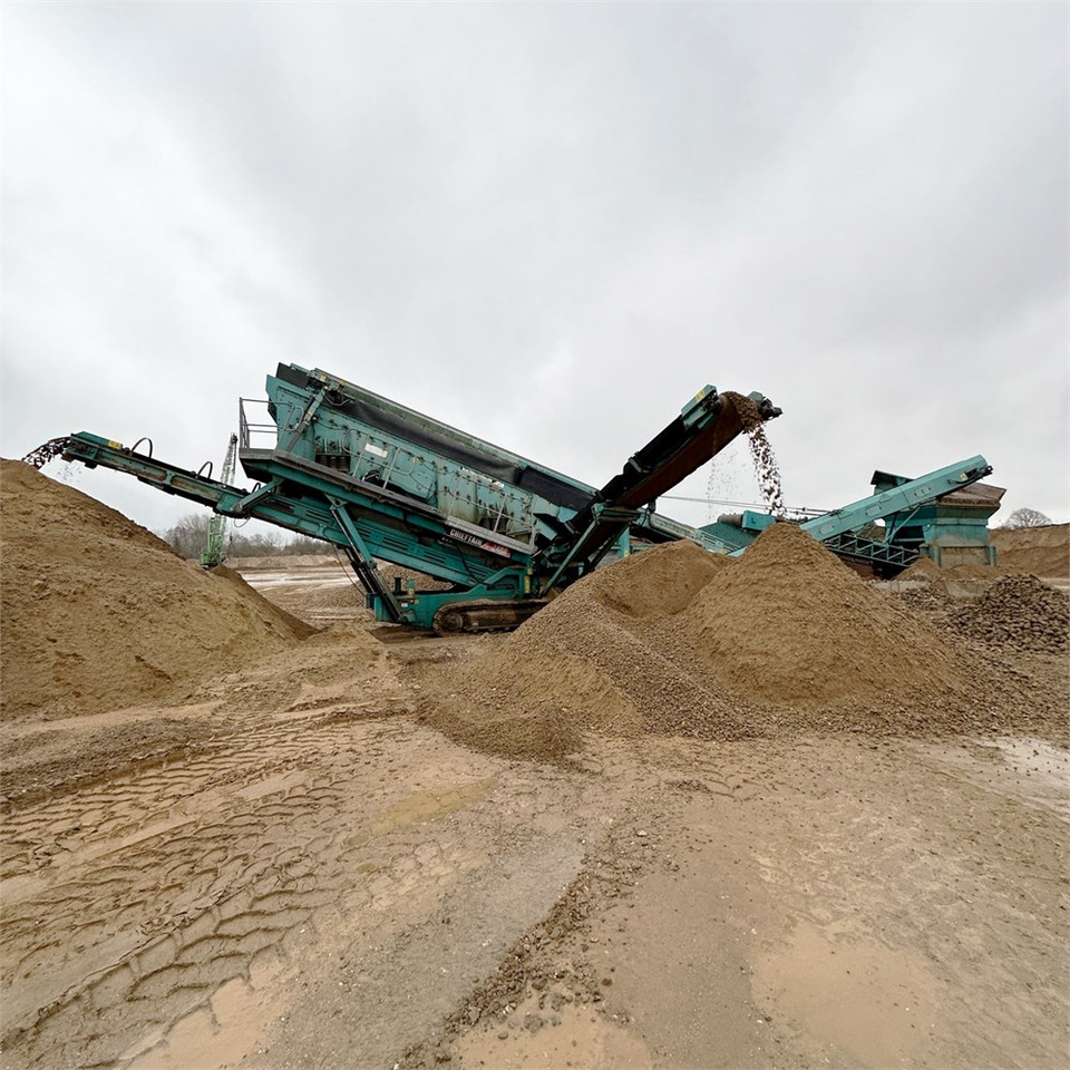 Powerscreen Chieftain 2400 - Screener: picture 4 Powerscreen Chieftain 2400 - Screener: picture 4