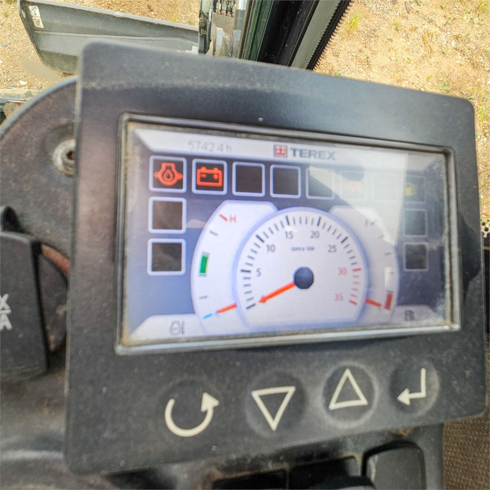 Schaeff-Terex TC35-2 leasing Schaeff-Terex TC35-2: picture 11 Schaeff-Terex TC35-2 leasing Schaeff-Terex TC35-2: picture 11