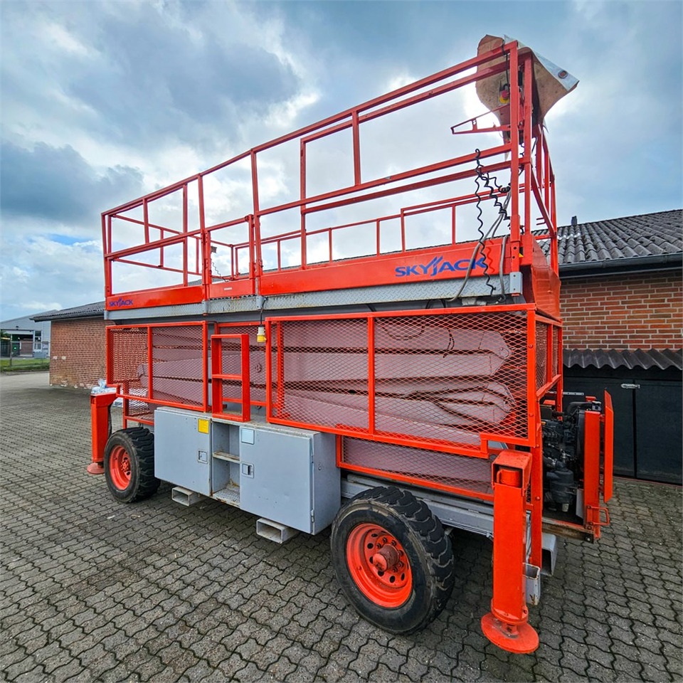 Skyjack SJ9250 - Scissor lift: picture 5 Skyjack SJ9250 - Scissor lift: picture 5