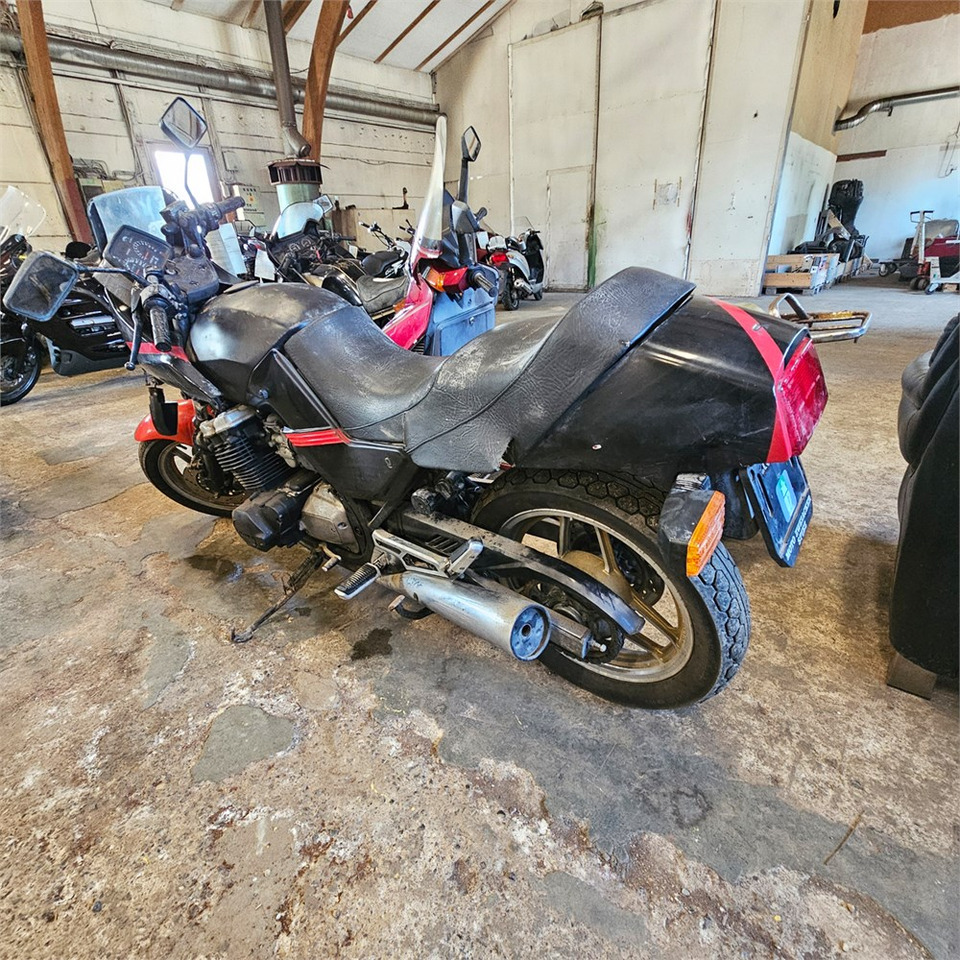 Suzuki GR72A - Motorcycle: picture 4 Suzuki GR72A - Motorcycle: picture 4