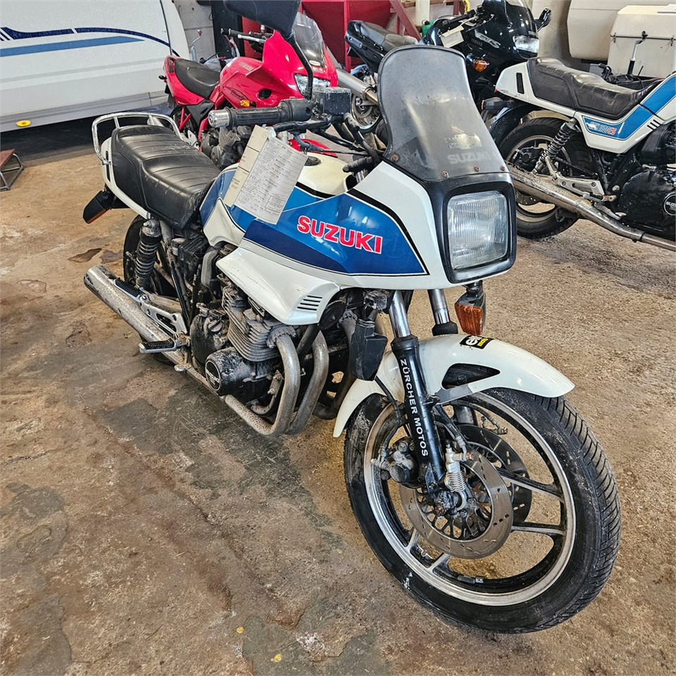 Suzuki GSX 1100 ES - Motorcycle: picture 1 Suzuki GSX 1100 ES - Motorcycle: picture 1