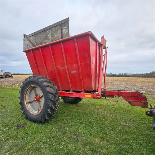Taarup Tip - Farm tipping trailer/ Dumper: picture 2 Taarup Tip - Farm tipping trailer/ Dumper: picture 2