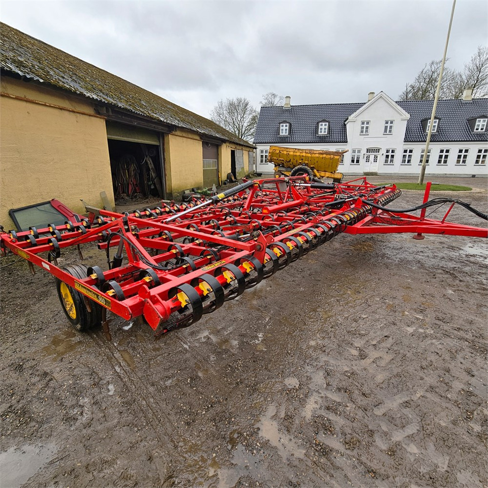 Väderstad 9 meter - Soil tillage equipment: picture 3 Väderstad 9 meter - Soil tillage equipment: picture 3