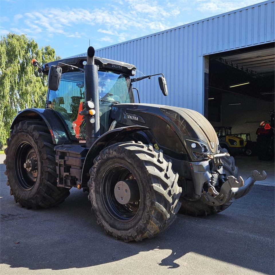 Valtra s394 - Farm tractor: picture 1 Valtra s394 - Farm tractor: picture 1
