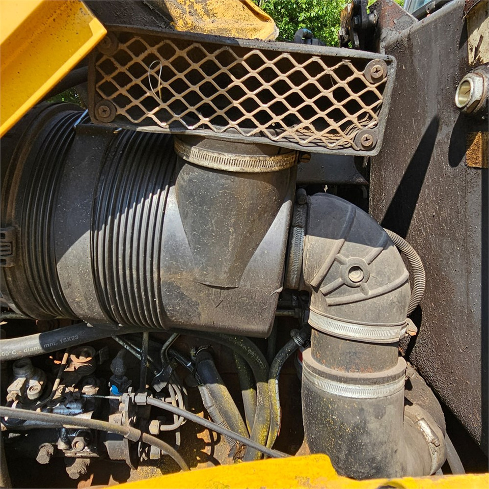 Wheel loader Venieri VF963: picture 30