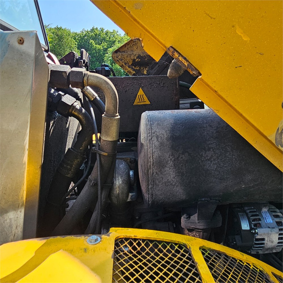 Wheel loader Venieri VF963: picture 27