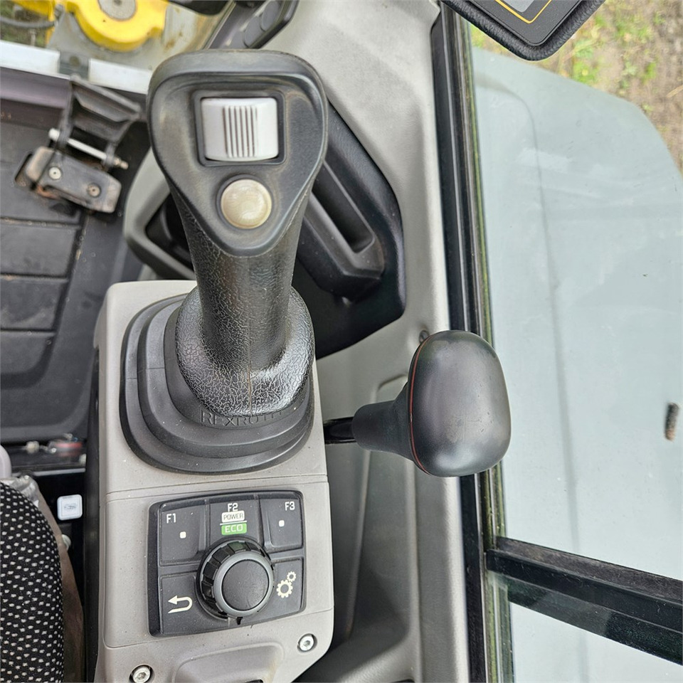 Mini excavator Wacker Neuson ET35: picture 14