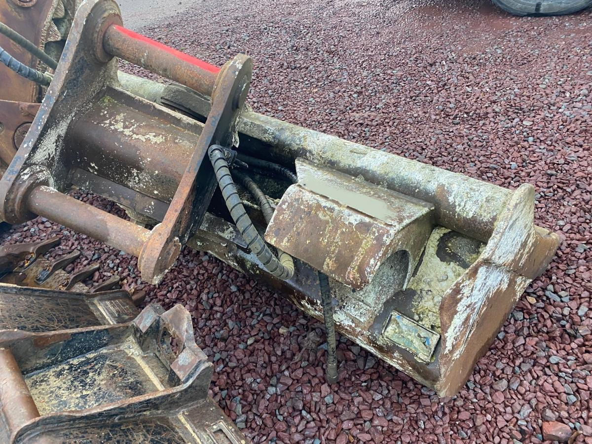 ARDEN EQUIPEMENT ORIENTABLE 2M20 - Excavator bucket: picture 3 ARDEN EQUIPEMENT ORIENTABLE 2M20 - Excavator bucket: picture 3