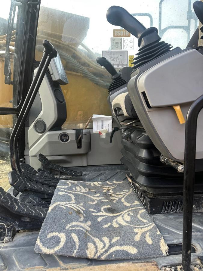 Caterpillar 323 E - Crawler excavator: picture 3 Caterpillar 323 E - Crawler excavator: picture 3