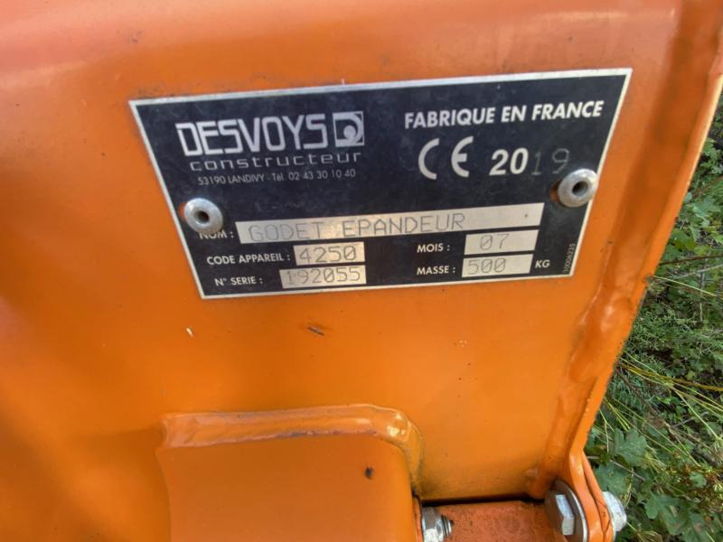 DESVOY GODET EPANDEUR 2M50 - Sand/ Salt spreader: picture 3 DESVOY GODET EPANDEUR 2M50 - Sand/ Salt spreader: picture 3