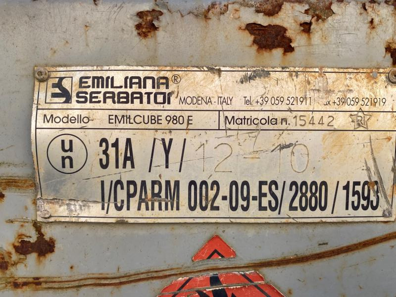 EMILIANA CUVE A CARBURANT 980 E - Construction equipment: picture 5 EMILIANA CUVE A CARBURANT 980 E - Construction equipment: picture 5