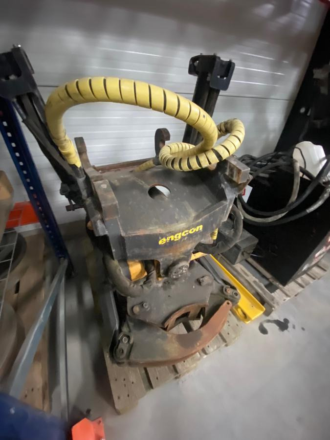 ENGCON EC 219 - Tiltrotator: picture 3 ENGCON EC 219 - Tiltrotator: picture 3
