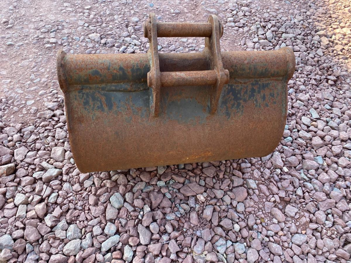 GEITH 40 CM POUR MINIPELLE - Excavator bucket for Construction machinery: picture 3 GEITH 40 CM POUR MINIPELLE - Excavator bucket for Construction machinery: picture 3