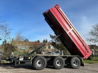 Pronar T 386 - Farm tipping trailer/ Dumper: picture 4 Pronar T 386 - Farm tipping trailer/ Dumper: picture 4