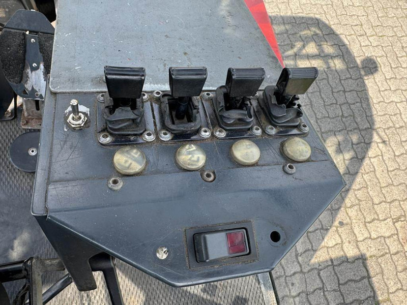 Electric forklift Kalmar ECF80-1100: picture 8 Electric forklift Kalmar ECF80-1100: picture 8