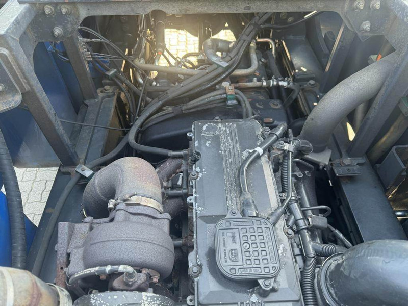 Diesel forklift Linde H320: picture 10 Diesel forklift Linde H320: picture 10