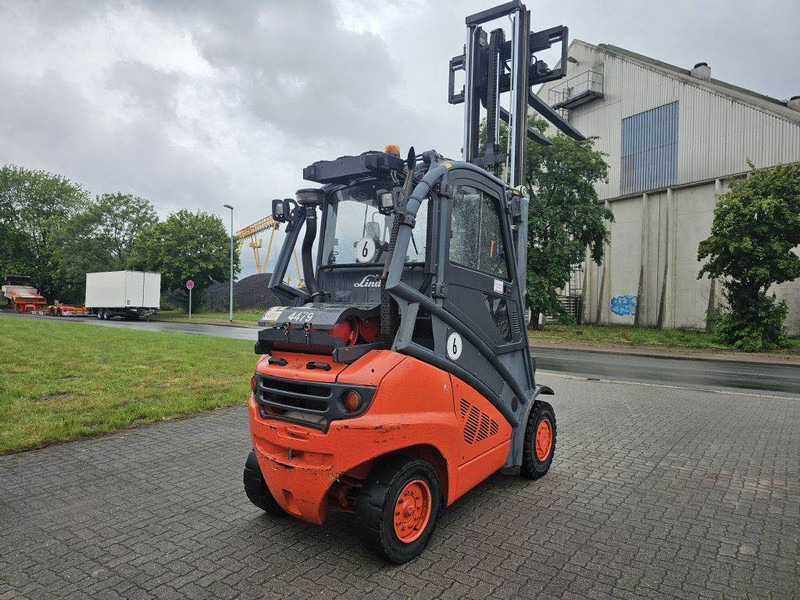 Linde H40T - LPG forklift: picture 4 Linde H40T - LPG forklift: picture 4