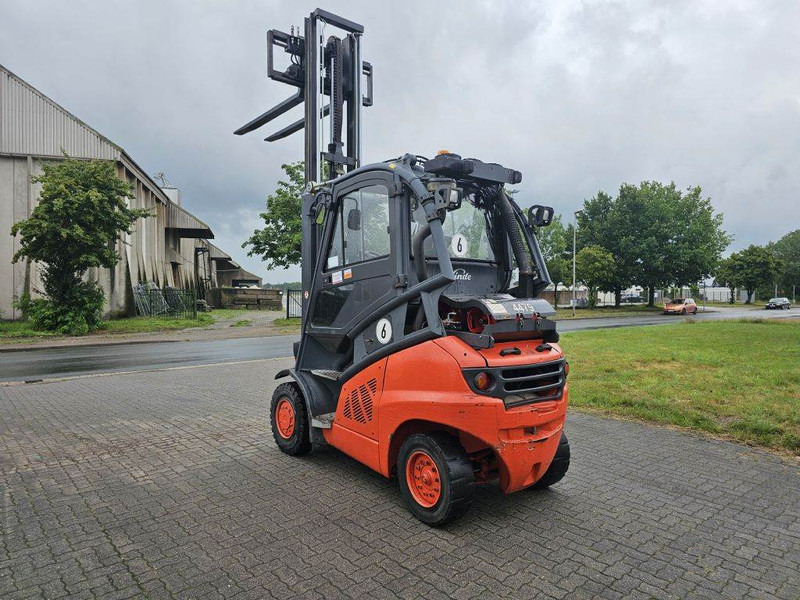Linde H40T - LPG forklift: picture 5 Linde H40T - LPG forklift: picture 5