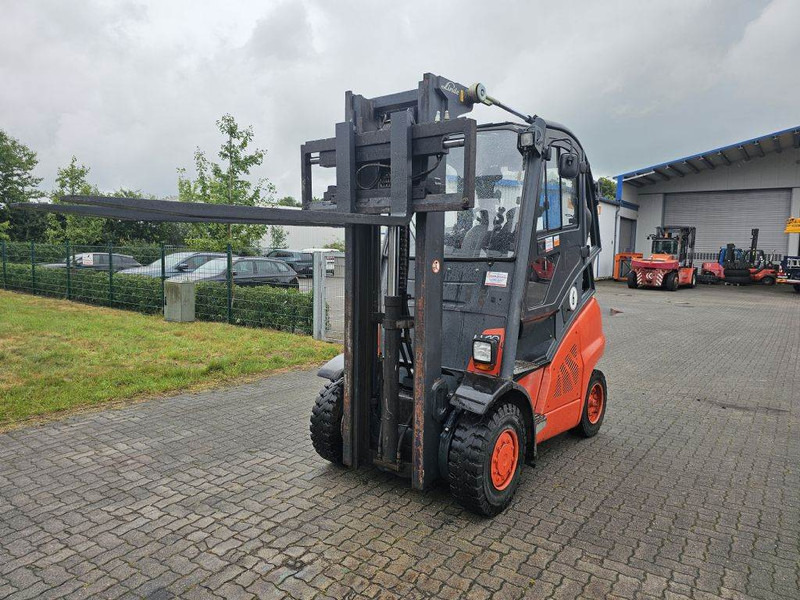 Linde H40T - LPG forklift: picture 2 Linde H40T - LPG forklift: picture 2