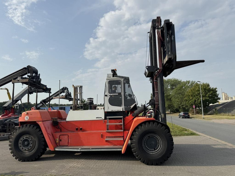 SMV 42-1200B - Diesel forklift: picture 2 SMV 42-1200B - Diesel forklift: picture 2