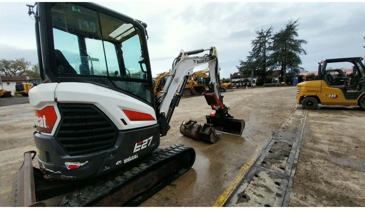 BOBCAT E27 - Crawler excavator: picture 3 BOBCAT E27 - Crawler excavator: picture 3
