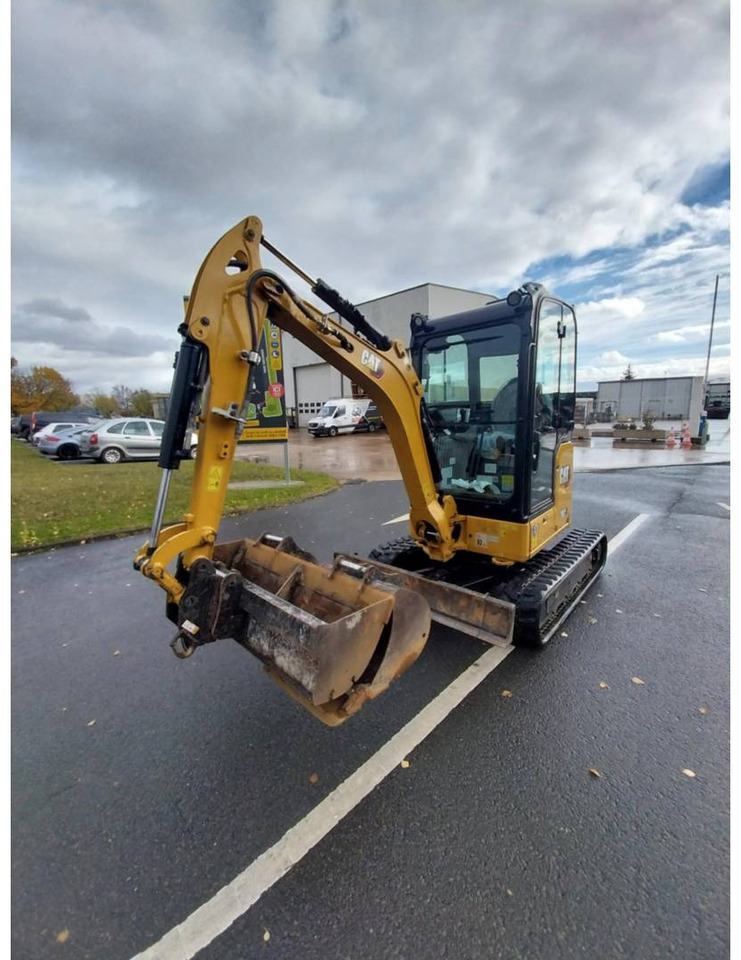 CAT 302 - Crawler excavator: picture 1 CAT 302 - Crawler excavator: picture 1