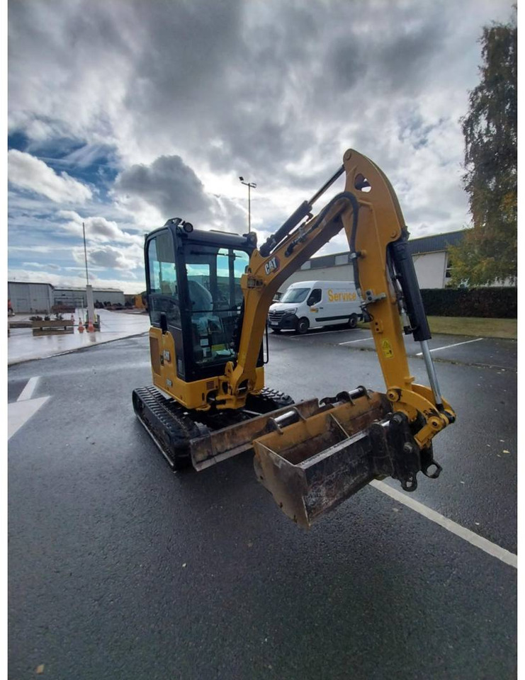 CAT 302 - Crawler excavator: picture 2 CAT 302 - Crawler excavator: picture 2
