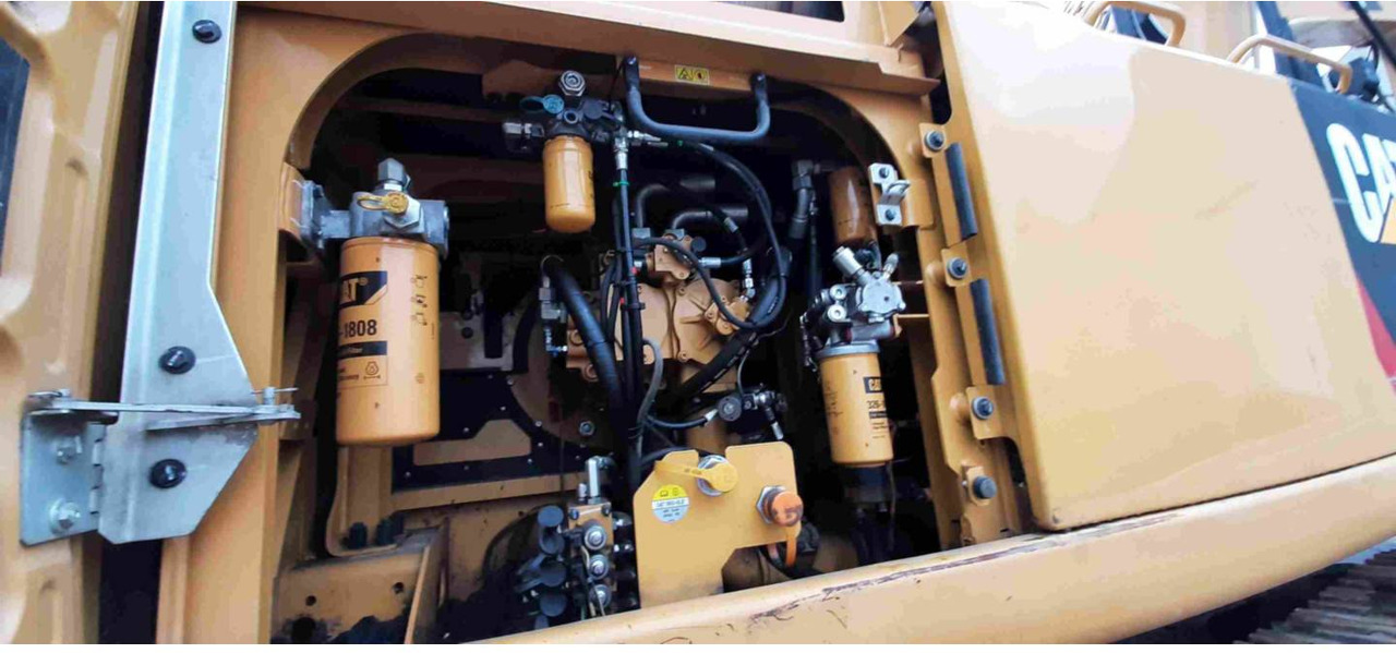 Crawler excavator CAT 352F: picture 22 Crawler excavator CAT 352F: picture 22