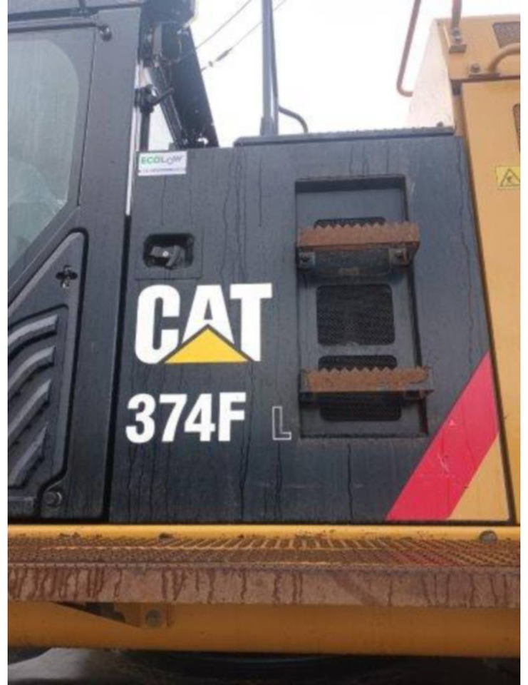 CAT 374F - Crawler excavator: picture 5 CAT 374F - Crawler excavator: picture 5