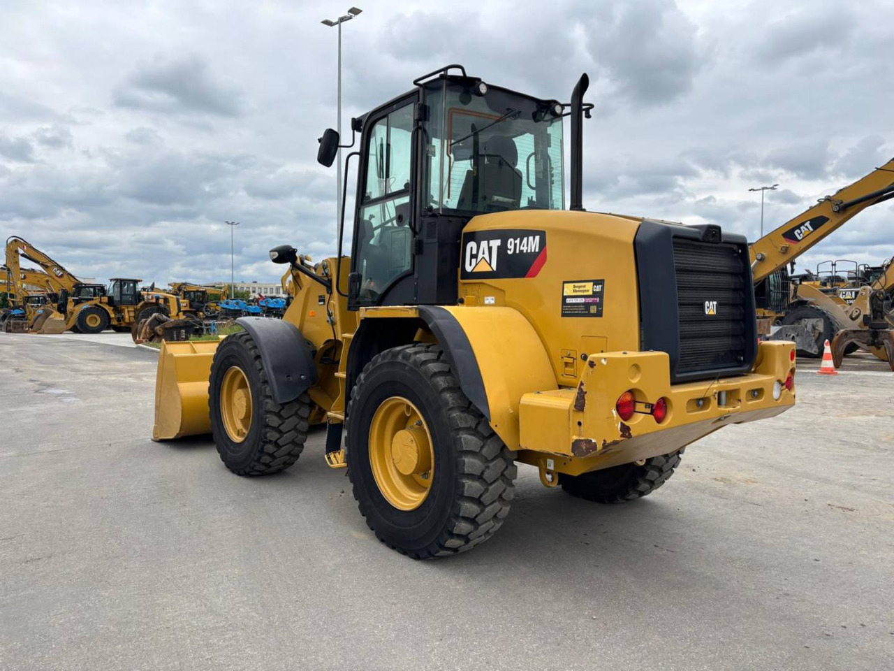 CAT 914M - Wheel loader: picture 3 CAT 914M - Wheel loader: picture 3