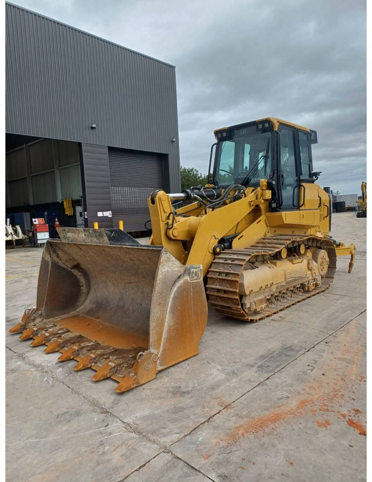 CAT 963 - Crawler loader: picture 1 CAT 963 - Crawler loader: picture 1