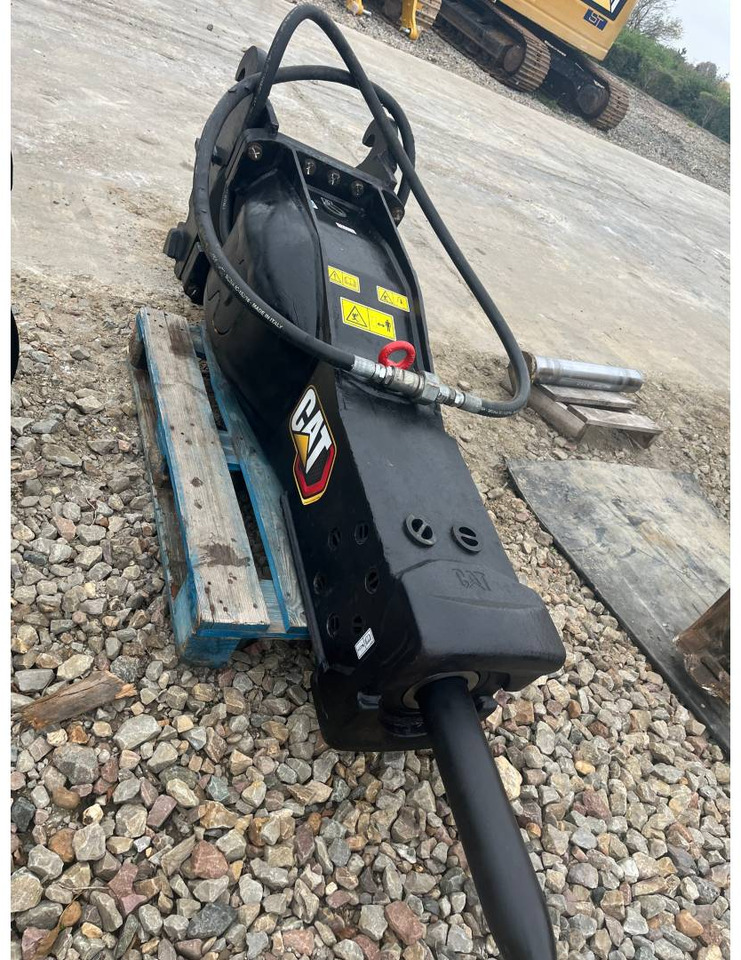 CAT H110S/CW40S/SANS AUTOLUBE - Hydraulic hammer: picture 1 CAT H110S/CW40S/SANS AUTOLUBE - Hydraulic hammer: picture 1