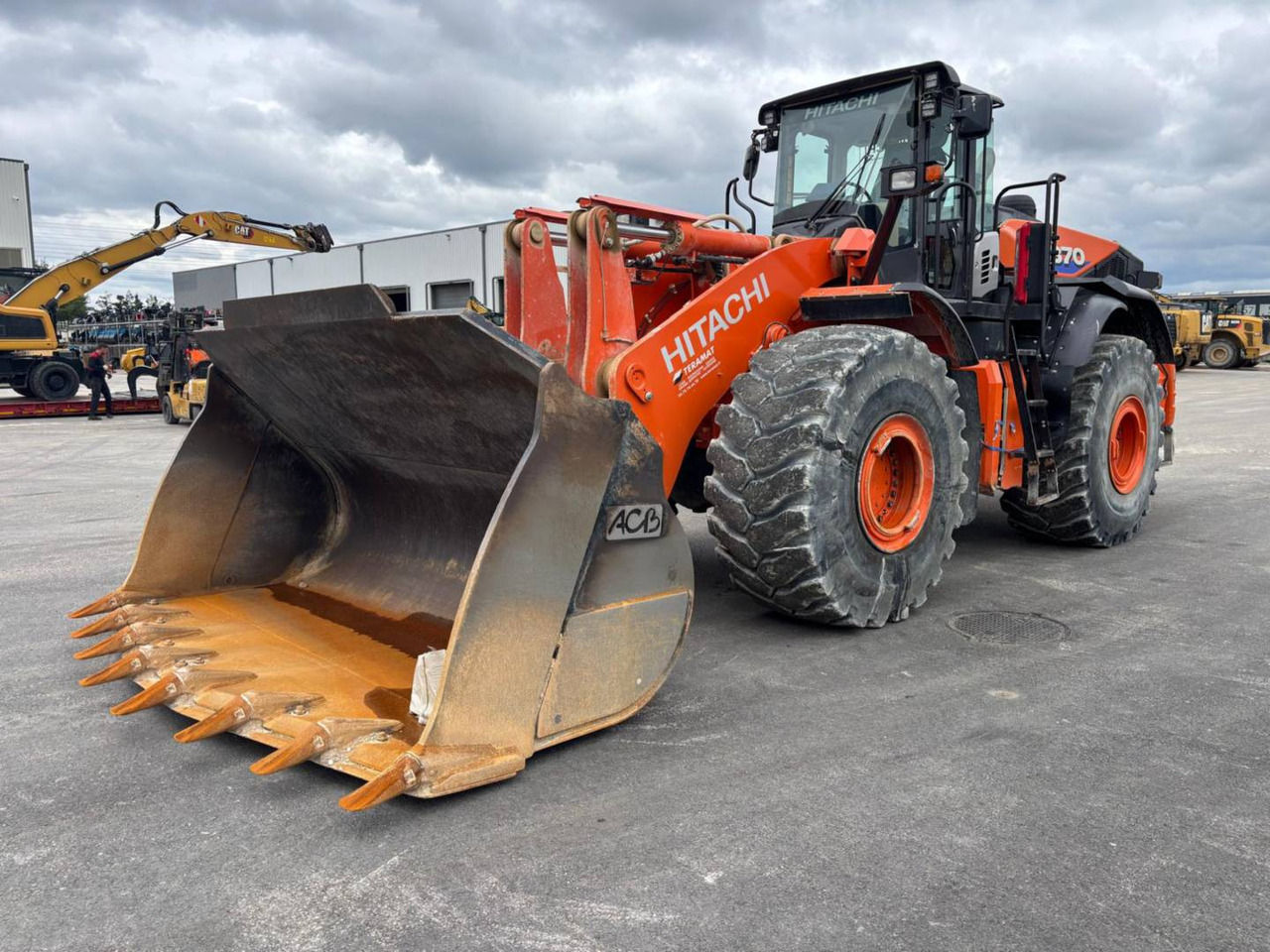 HITACHI ZW370.6 - Wheel loader: picture 2 HITACHI ZW370.6 - Wheel loader: picture 2