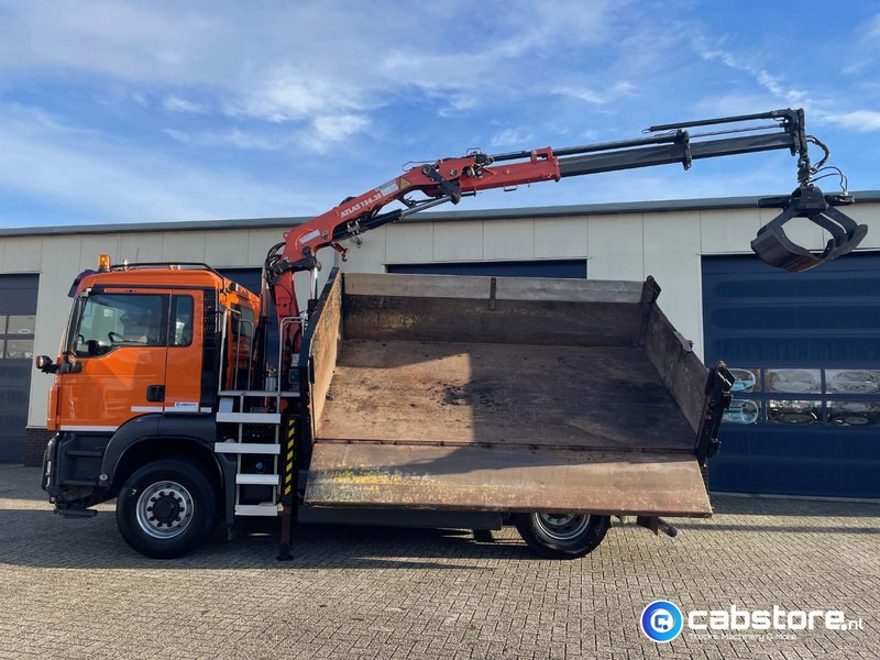 MAN TGS 18.320 4X4H BL EEV Euro 5 - ATLAS 126.3E Laadkraan - 2-zijdige kipper - Bouwjaar 2013 - Km 205.974 !! - Good condition - NL Truck - Tipper, Crane truck: picture 5 MAN TGS 18.320 4X4H BL EEV Euro 5 - ATLAS 126.3E Laadkraan - 2-zijdige kipper - Bouwjaar 2013 - Km 205.974 !! - Good condition - NL Truck - Tipper, Crane truck: picture 5