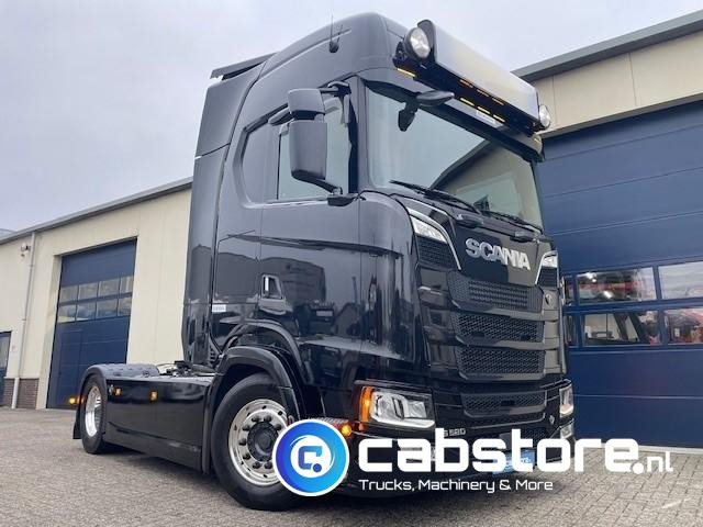 Scania S520 A 4X2NB V8 Euro 6 - Hydrauliek unit - Volledig luchtgeveerd - RETARDER - Bouwjaar 2019 - Km stand 886.500 - S-Highline - NL truck - Tractor unit: picture 1 Scania S520 A 4X2NB V8 Euro 6 - Hydrauliek unit - Volledig luchtgeveerd - RETARDER - Bouwjaar 2019 - Km stand 886.500 - S-Highline - NL truck - Tractor unit: picture 1