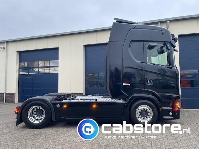 Scania S520 A 4X2NB V8 Euro 6 - Hydrauliek unit - Volledig luchtgeveerd - RETARDER - Bouwjaar 2019 - Km stand 886.500 - S-Highline - NL truck - Tractor unit: picture 5 Scania S520 A 4X2NB V8 Euro 6 - Hydrauliek unit - Volledig luchtgeveerd - RETARDER - Bouwjaar 2019 - Km stand 886.500 - S-Highline - NL truck - Tractor unit: picture 5