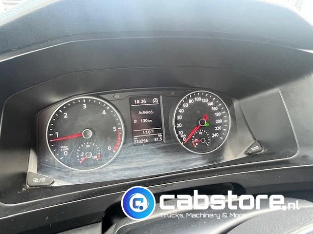 Small van Volkswagen Transporter T6 2.0 TDI Euro 6 - Bouwjaar 2017 - Gesloten bestelwagen - DSG 7 - L2-H1 - Achterklep - 18 Inch velgen: picture 16 Small van Volkswagen Transporter T6 2.0 TDI Euro 6 - Bouwjaar 2017 - Gesloten bestelwagen - DSG 7 - L2-H1 - Achterklep - 18 Inch velgen: picture 16