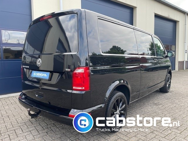 Volkswagen Transporter T6 2.0 TDI Euro 6 - Bouwjaar 2017 - Gesloten bestelwagen - DSG 7 - L2-H1 - Achterklep - 18 Inch velgen - Small van: picture 4 Volkswagen Transporter T6 2.0 TDI Euro 6 - Bouwjaar 2017 - Gesloten bestelwagen - DSG 7 - L2-H1 - Achterklep - 18 Inch velgen - Small van: picture 4