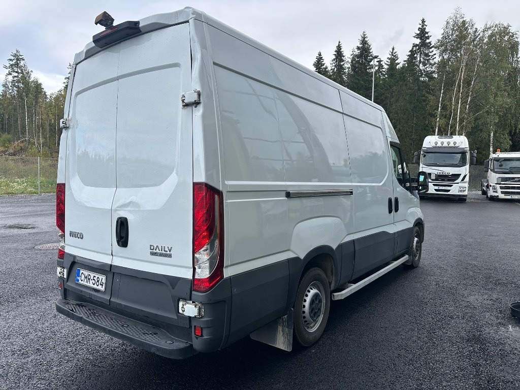 Iveco 35S14N Kylmäkone  - Panel van: picture 4 Iveco 35S14N Kylmäkone  - Panel van: picture 4