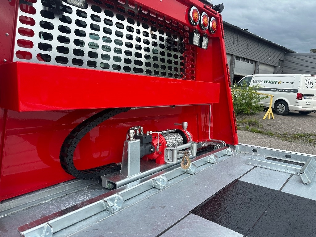 Iveco Daily 70C18 - Tow truck: picture 5 Iveco Daily 70C18 - Tow truck: picture 5