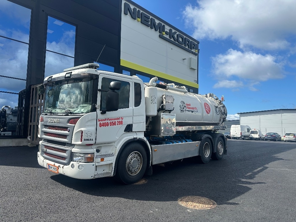 Scania P340 6x2*4 - Vacuum truck: picture 1 Scania P340 6x2*4 - Vacuum truck: picture 1