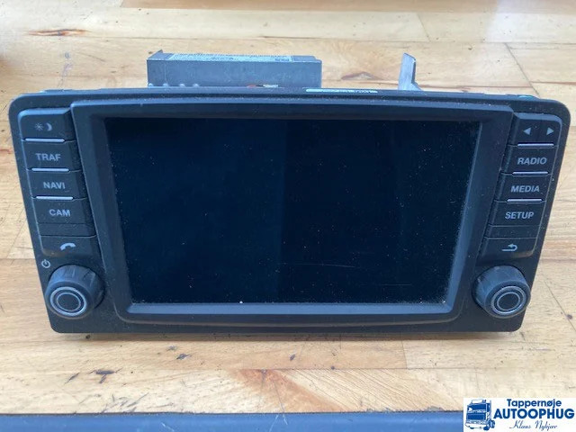 MAN 81.28100-6037 Radio - Electrical system for Truck: picture 1 MAN 81.28100-6037 Radio - Electrical system for Truck: picture 1